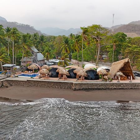 Almare Zonte - Beachfront Glamping Hotel El Zonte Eksteriør bilde
