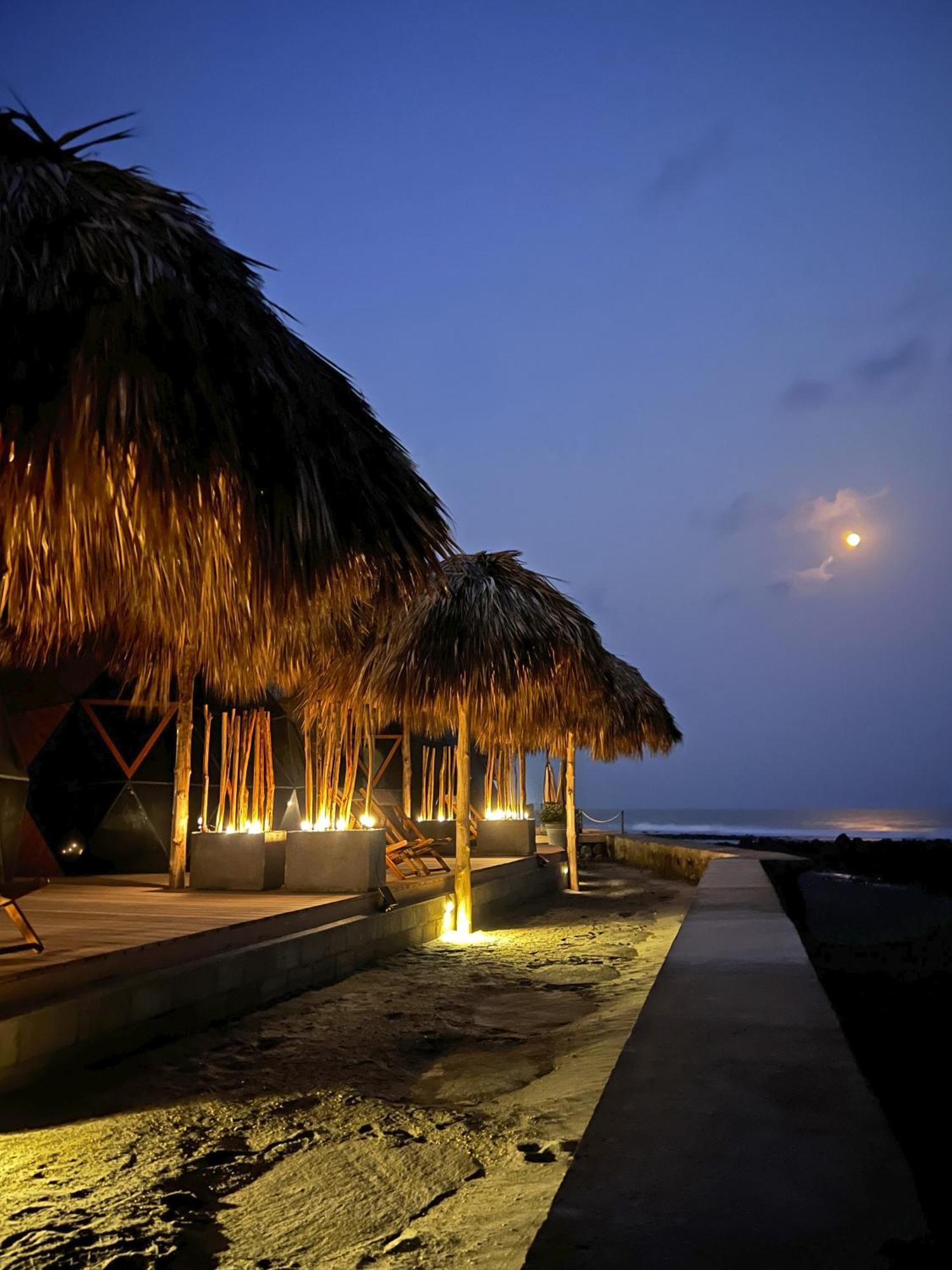 Almare Zonte - Beachfront Glamping Hotel El Zonte Eksteriør bilde
