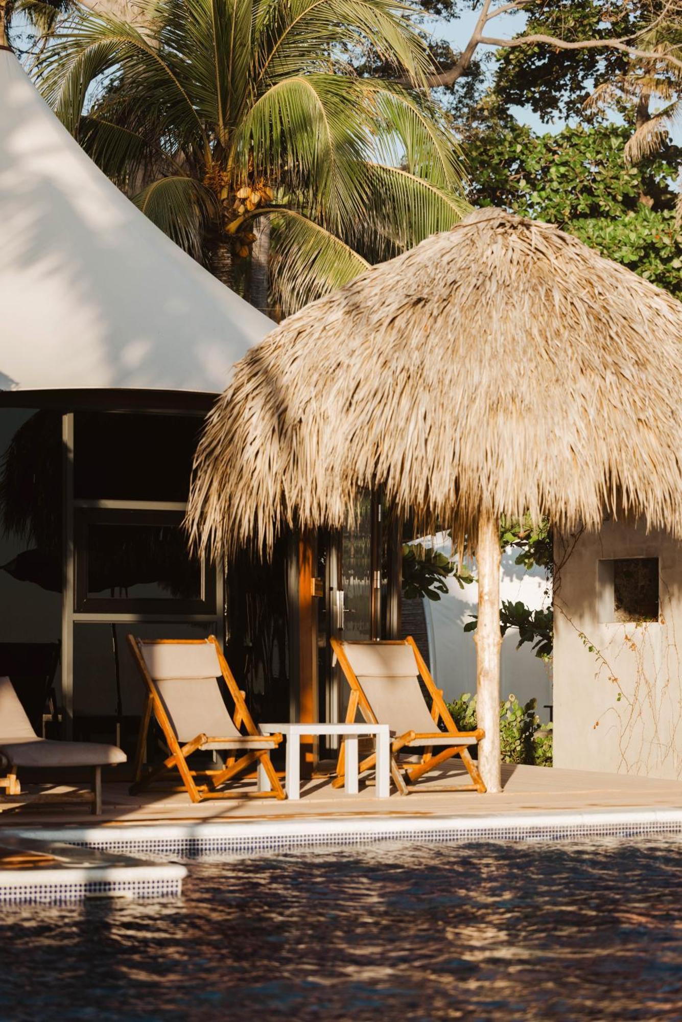 Almare Zonte - Beachfront Glamping Hotel El Zonte Eksteriør bilde
